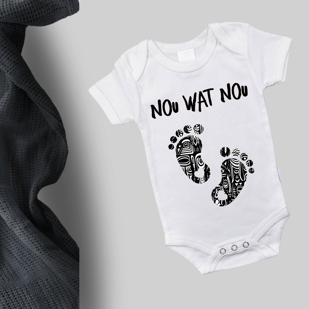 Organic Cotton Babygrows - Soft, Sustainable Comfort for Your Baby (Nou wat nou)
