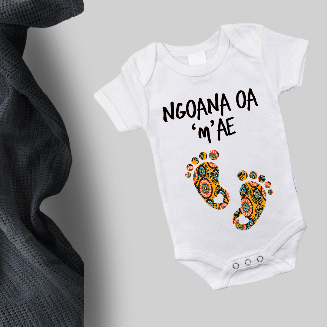 Organic Cotton Babygrows - Soft, Sustainable Comfort for Your Baby (Ngoana oa 'M'ae)