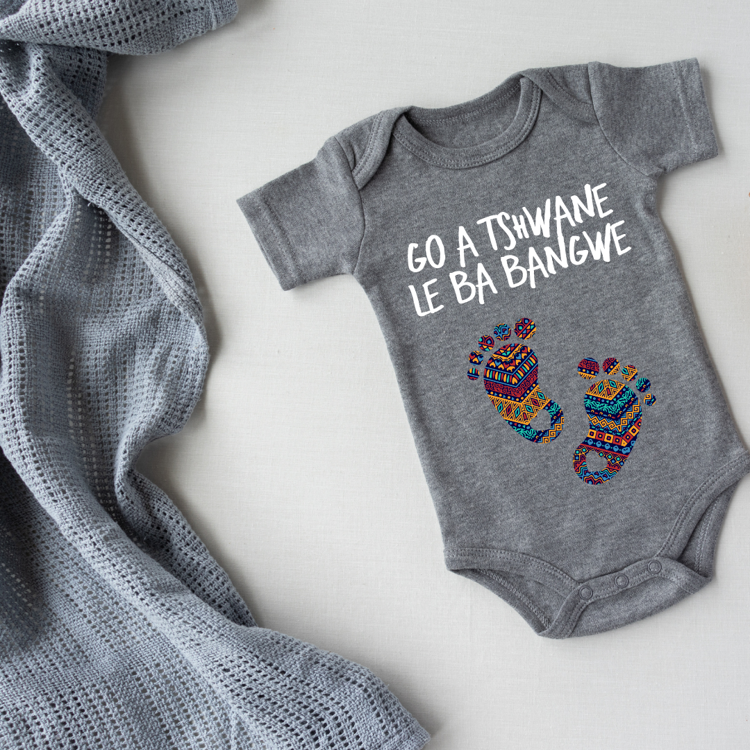 Organic Cotton Babygrows - Soft, Sustainable Comfort for Your Baby (Ga A Tshwane Le Ba Bangwe)