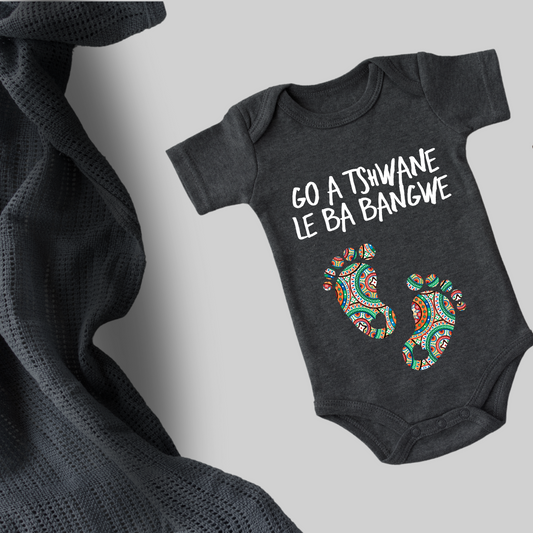 Organic Cotton Babygrows - Soft, Sustainable Comfort for Your Baby (Ga A Tshwane Le Ba Bangwe)