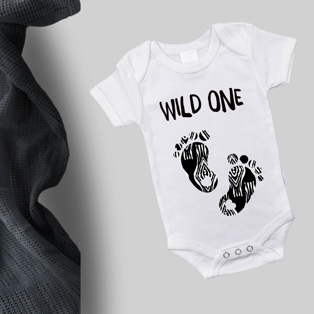 Organic Cotton Babygrows - Soft, Sustainable Comfort for Your Baby (Wild one)