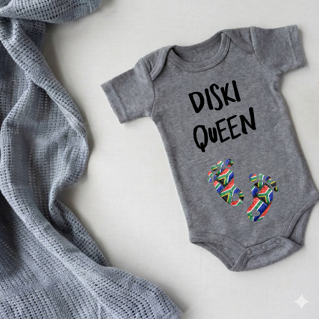Organic Cotton Babygrows - Soft, Sustainable Comfort for Your Baby (Diski Queen)